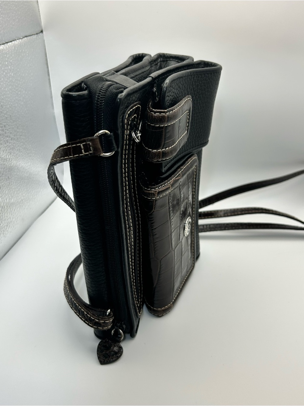Brighton Vintage Pebble Leather Crossbody Purse Two-tone Black Brown Organizer - Picture 15 of 16